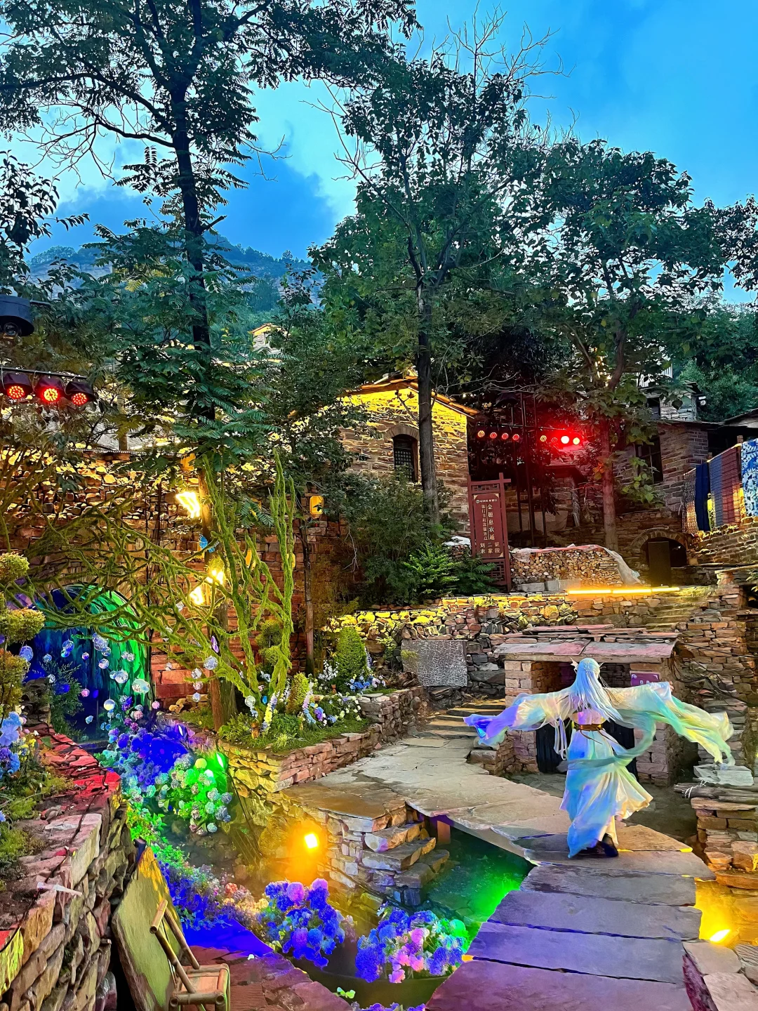 就在邢台？我以为是云南？华北隐藏玫瑰色古寨