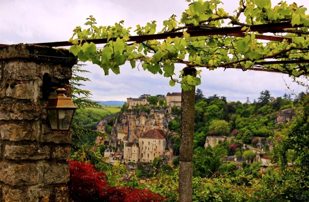 被这里美到了，属于南法的中世纪秘境