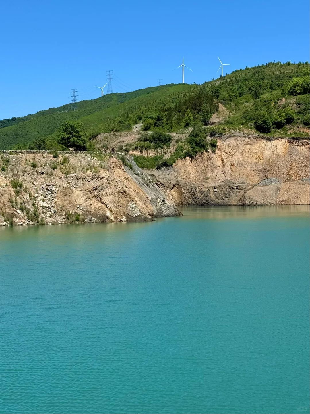 张家口小众自驾路线🚗 我找到了翡翠湖🩵💚