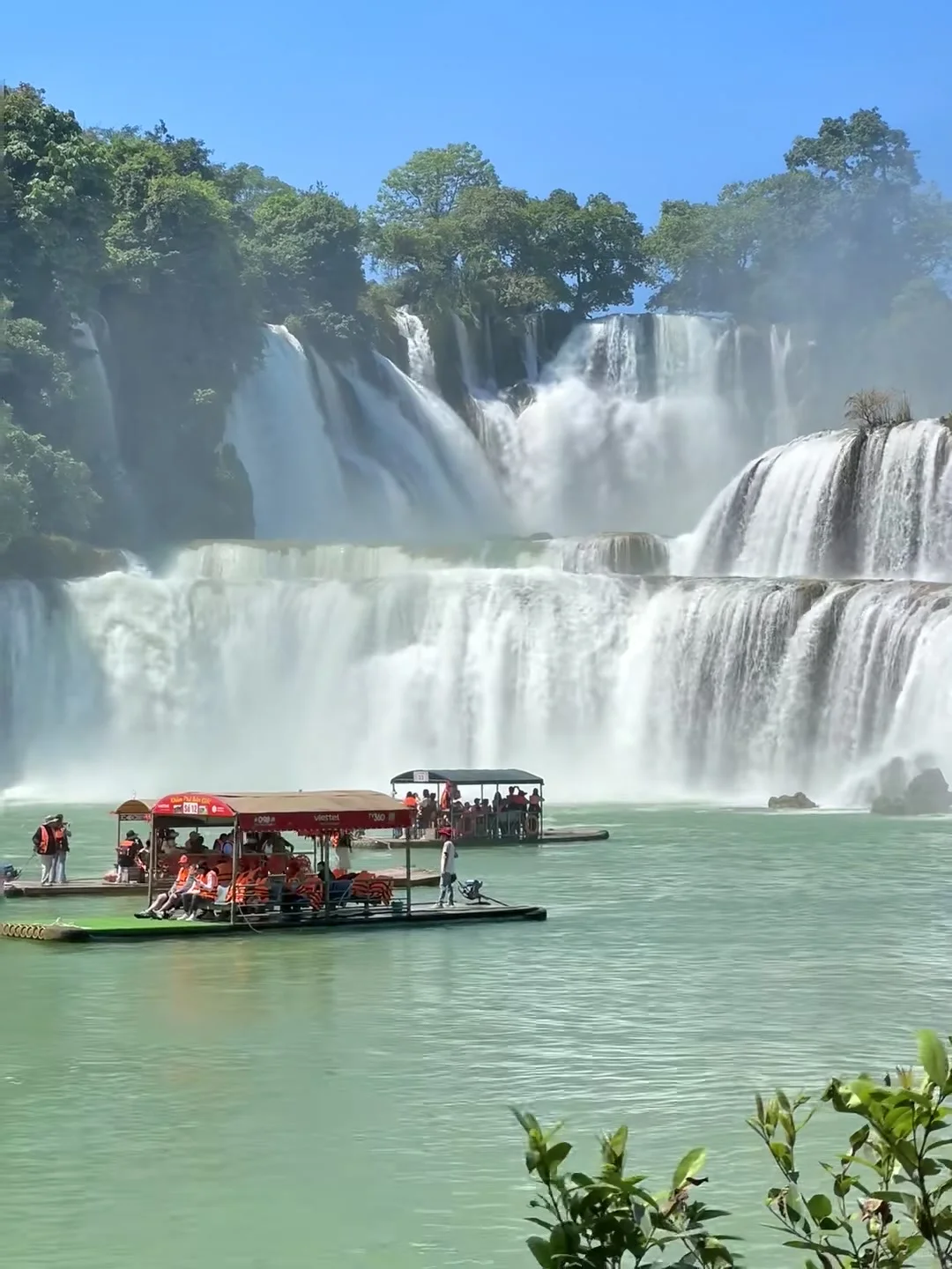 在三亚和崇左间选了崇左，娃玩的不想回家😭