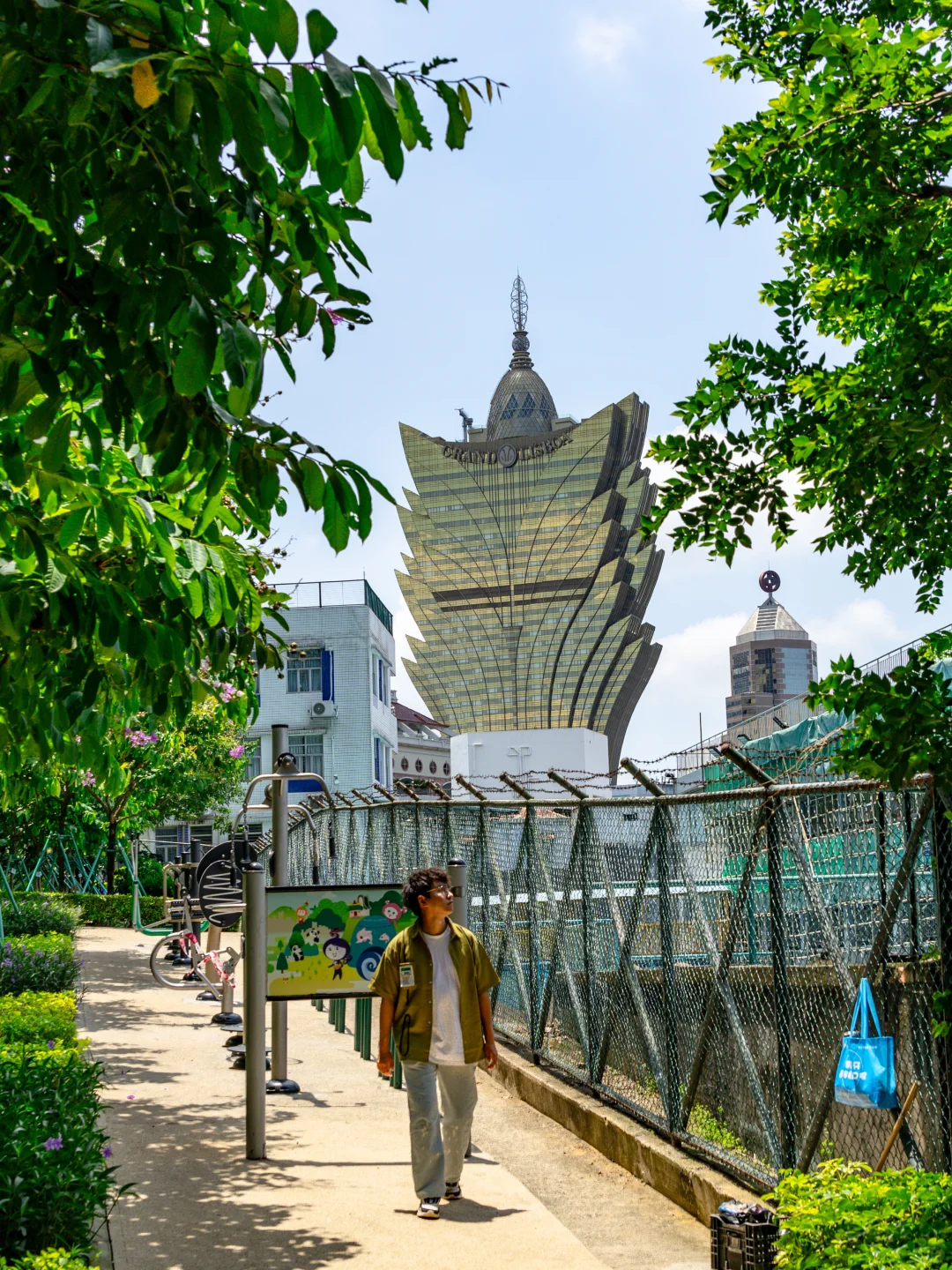 澳门旅行回来后，人生观发生了剧变……