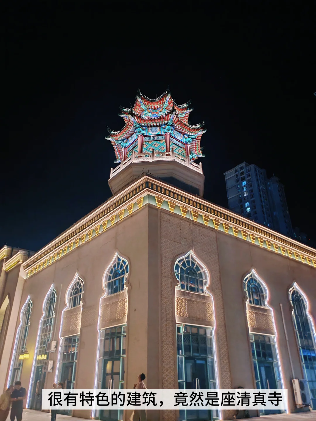 据说，每个城市都有这样一条步行街…