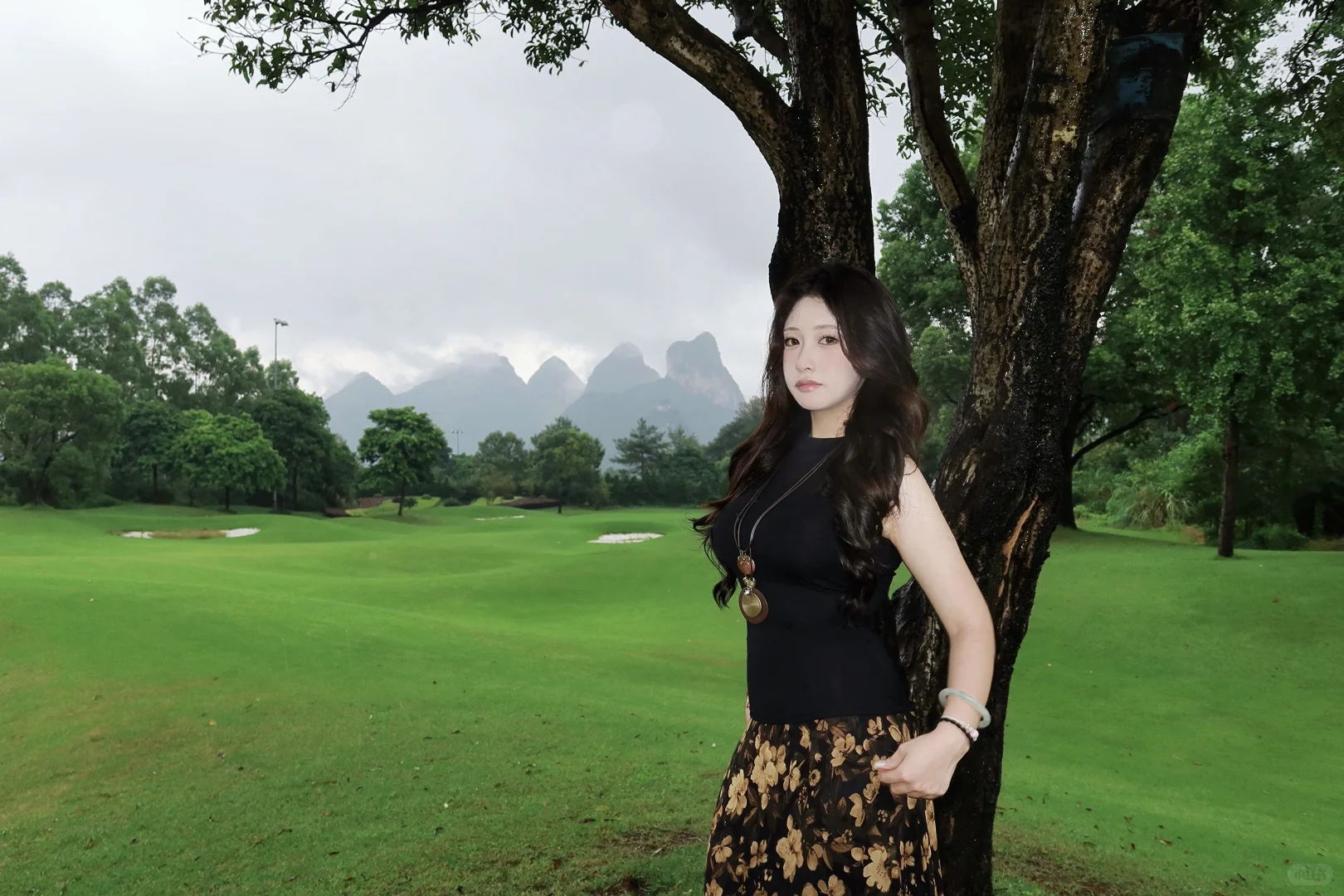 桂林桂海晴岚下雨天拍照也很美