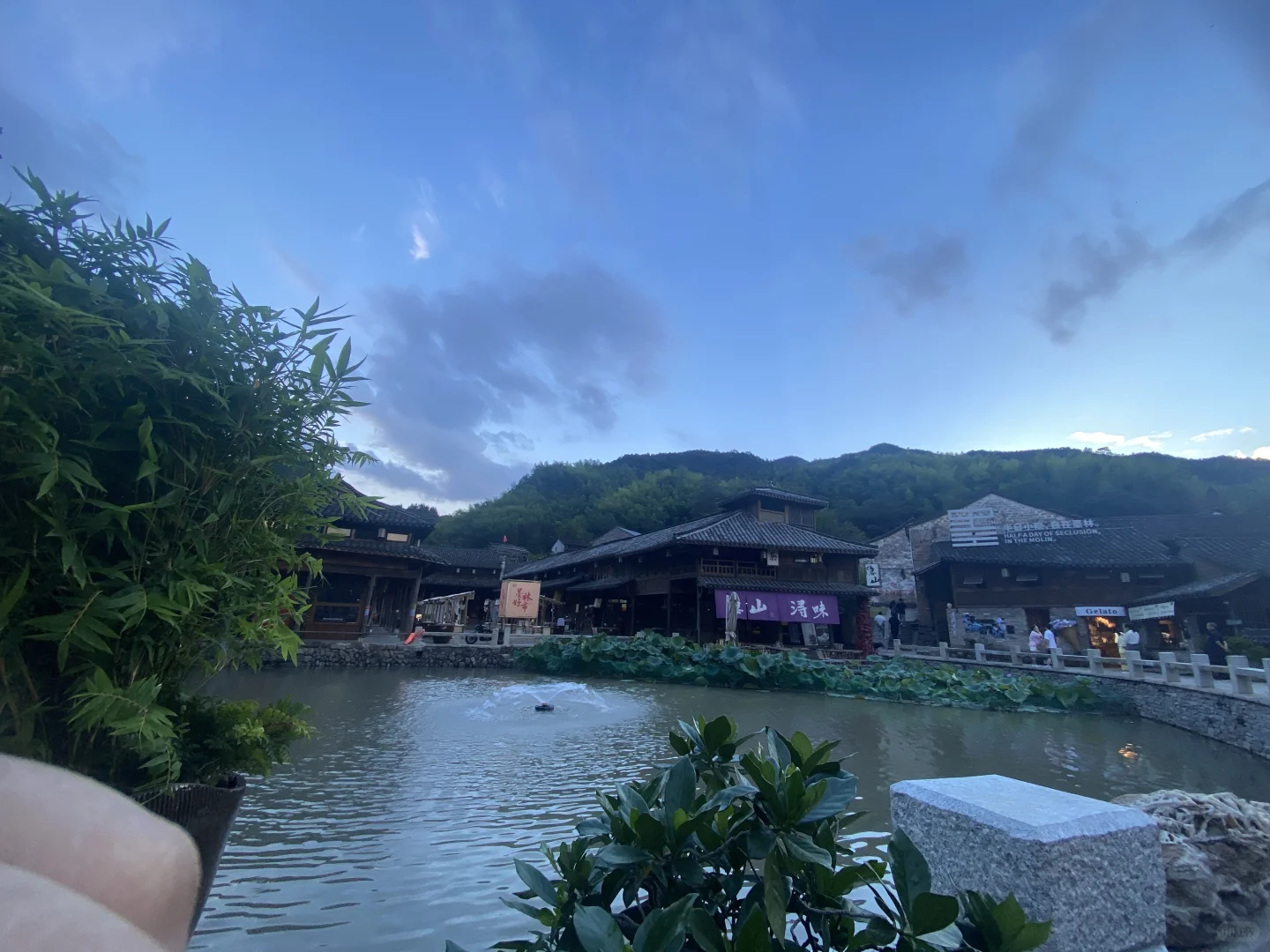 这个地方真的太美了！👍🏻👍🏻