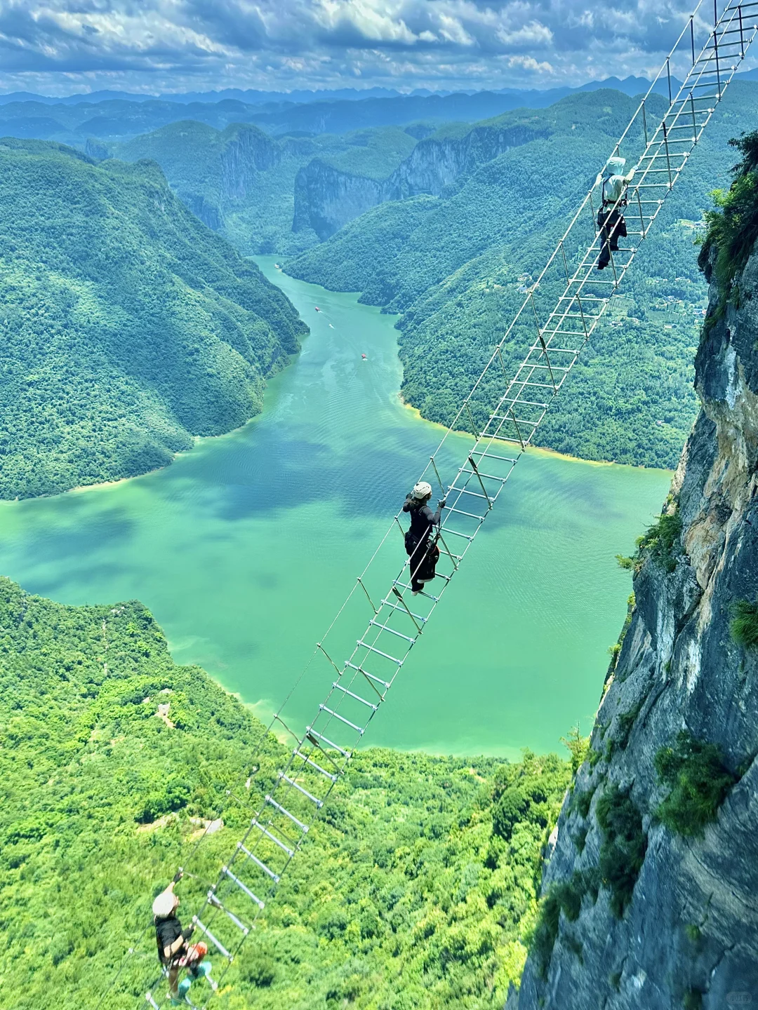 恩施已回，坚决不删！能帮一个是一个……