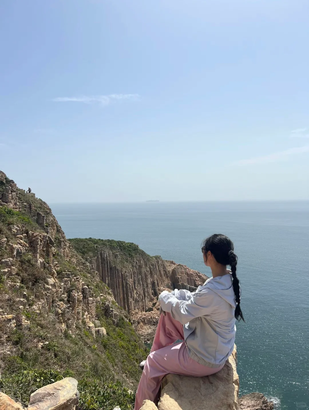 海边徒步看风景