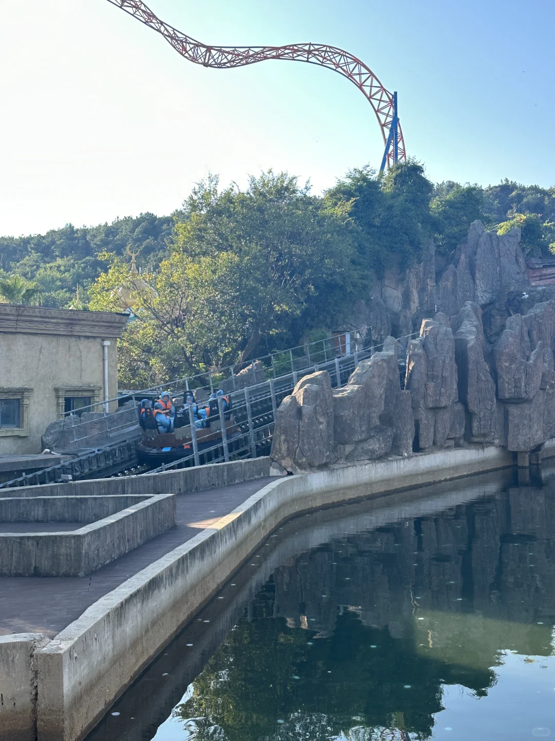 免费的嬉戏谷也是带娃玩上啦🎢‼️