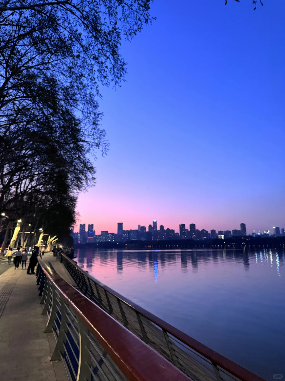 被自己熬夜做的武汉攻略满意得睡不着。。🥵🥵