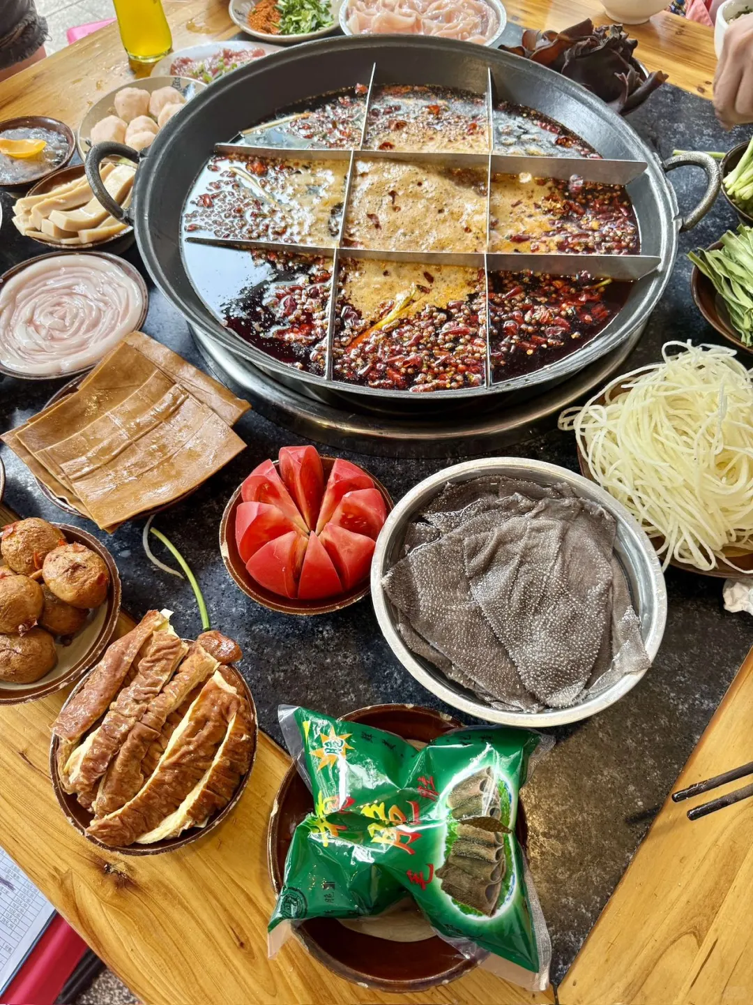 给来重庆旅游的朋友一些实用的美食推荐!
