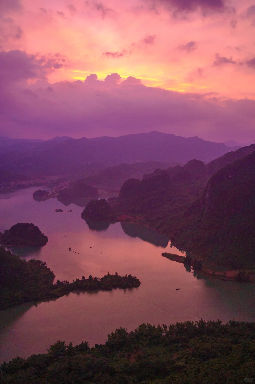 广西嘴真严，藏着这么美的山水秘境不说❗️❗️