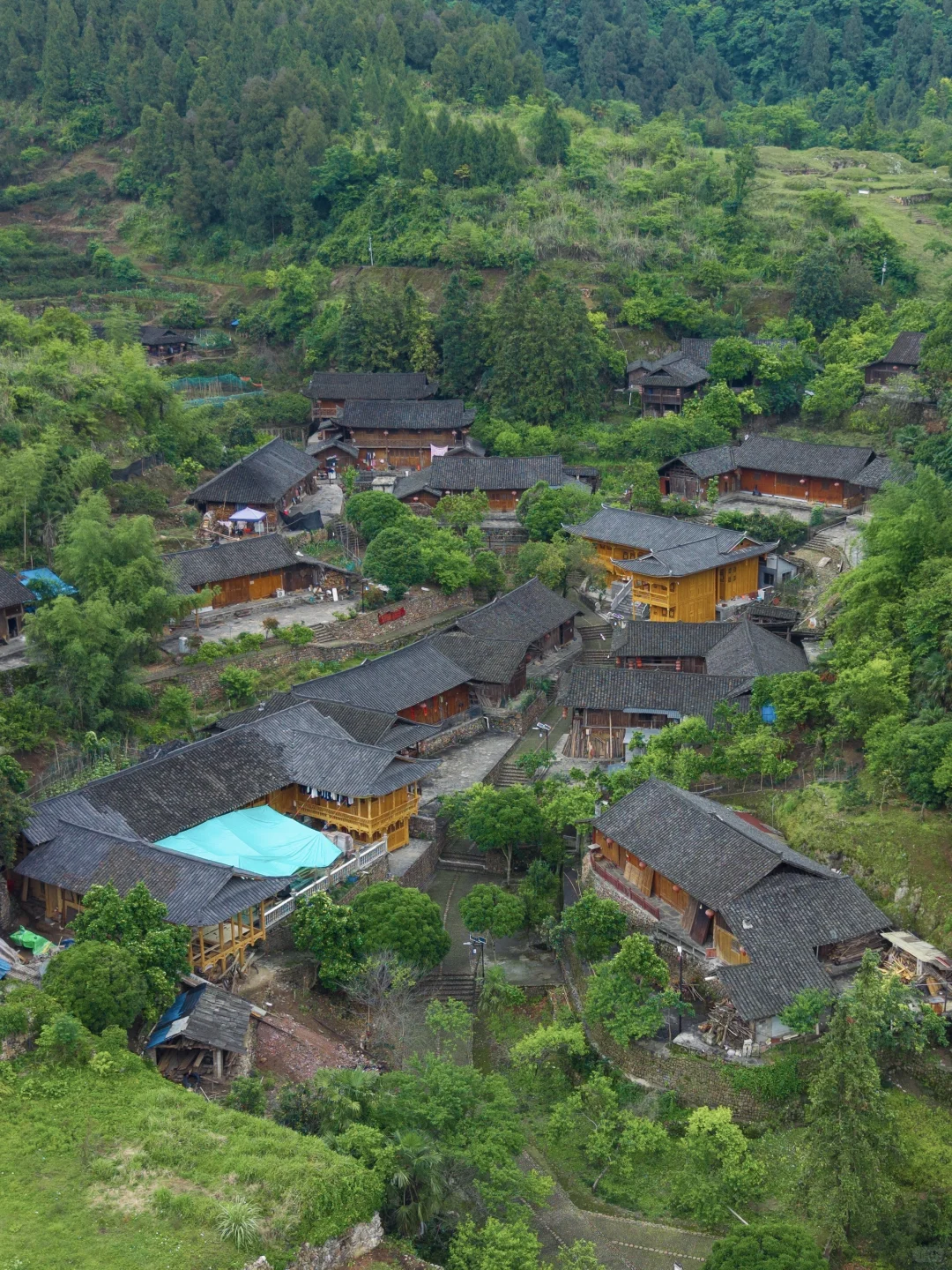 比起长沙‼️我更喜欢湘西这座仙侠千年古镇