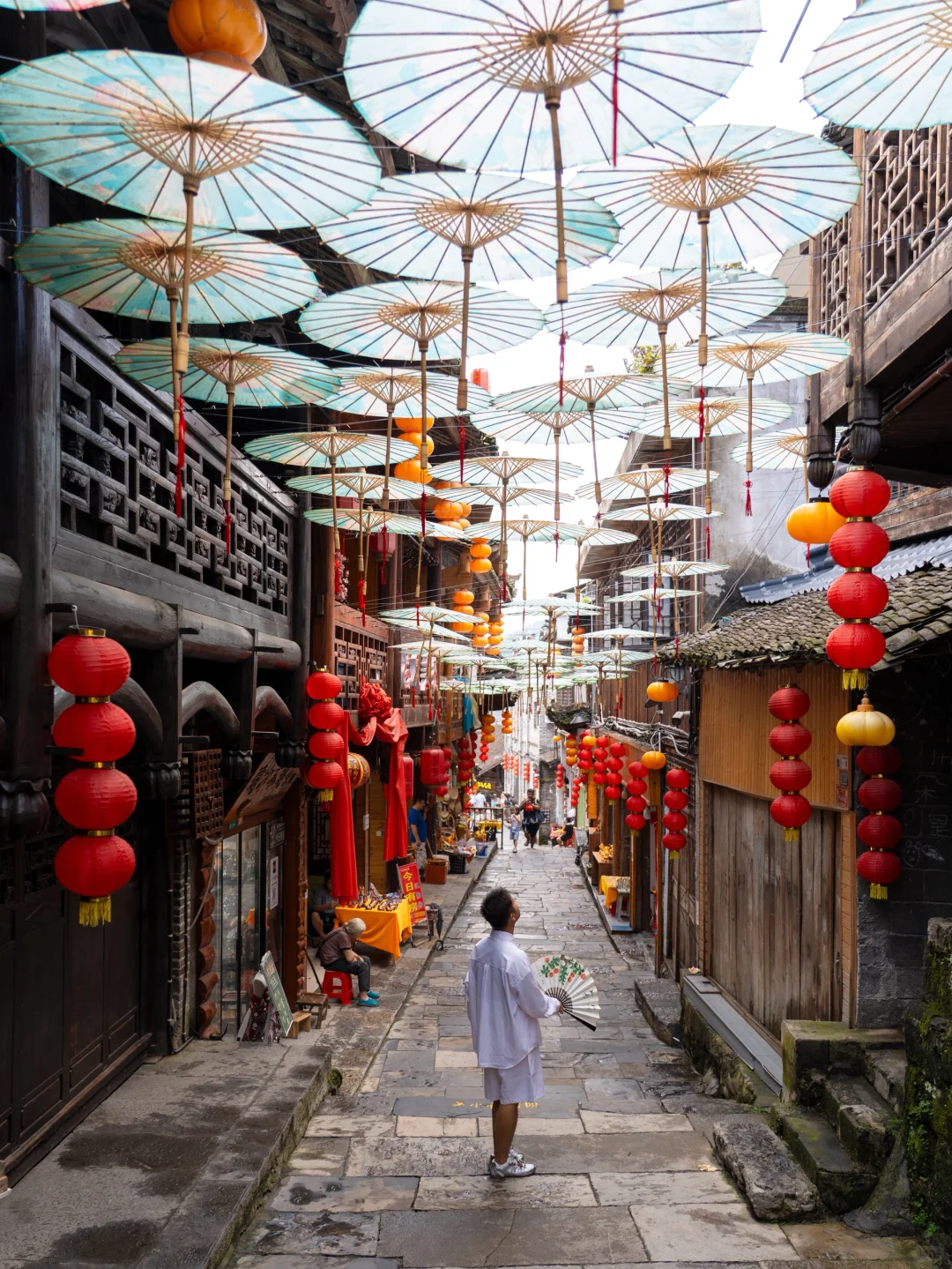 比起长沙‼️我更喜欢湘西这座仙侠千年古镇