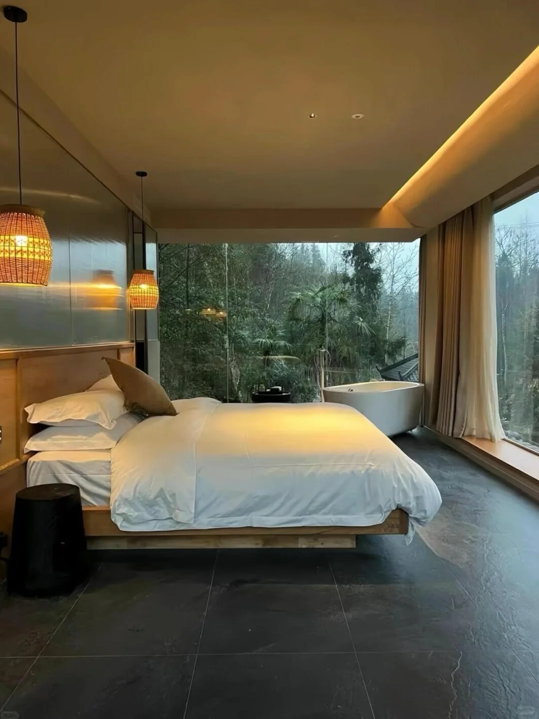 莫干山！童话木屋➕山野温泉♨️！779/3天🉑暑假