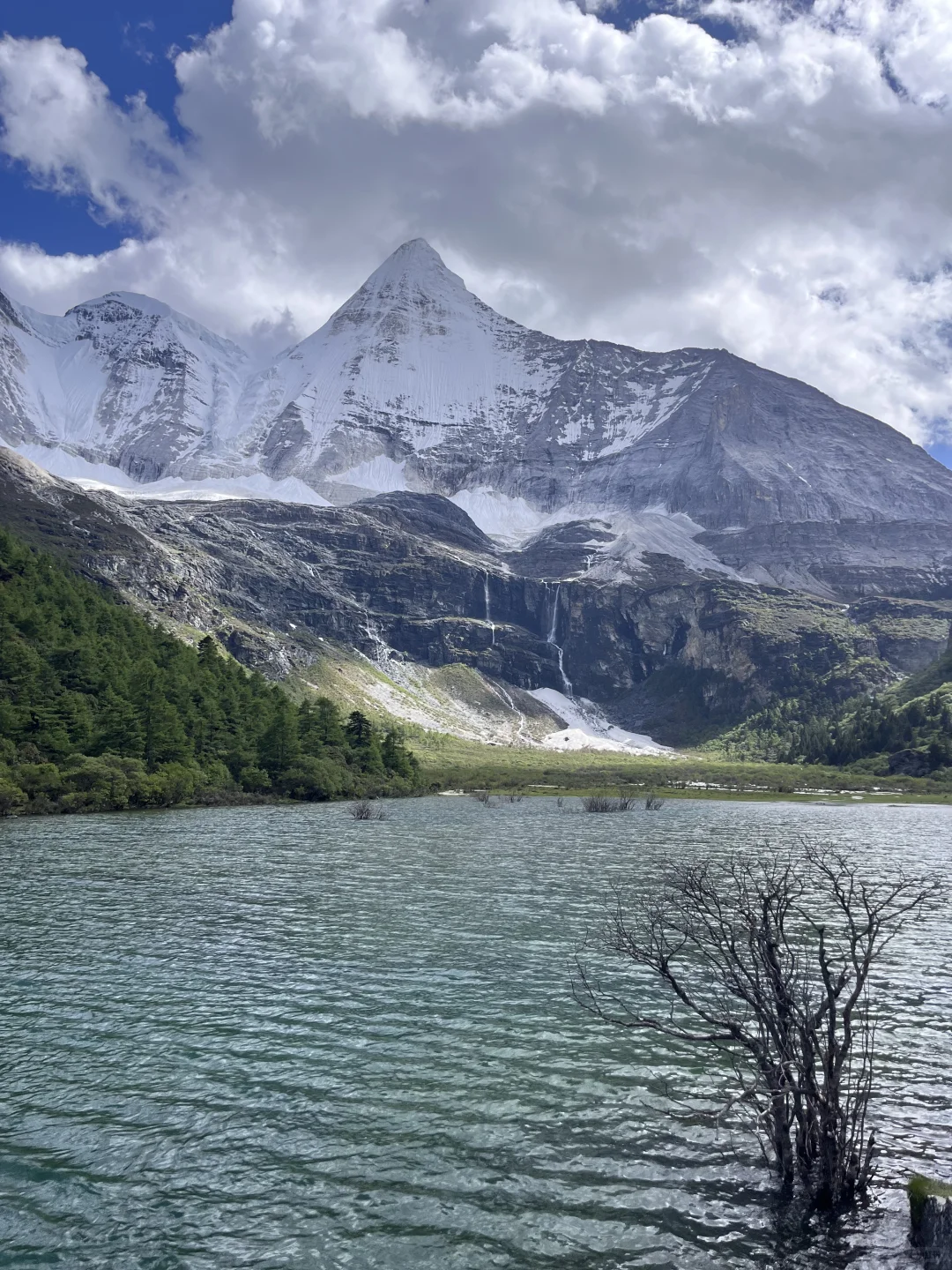 🏔️“用6年时间换1张稻城亚丁的门票！”