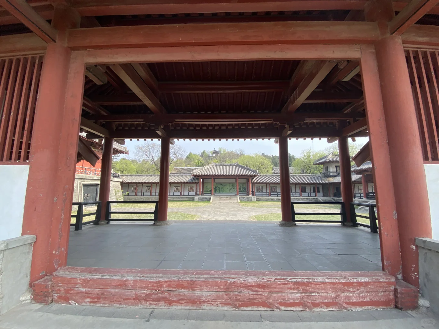 雄关漫道真如铁：秦楼复原俨然伤心泪