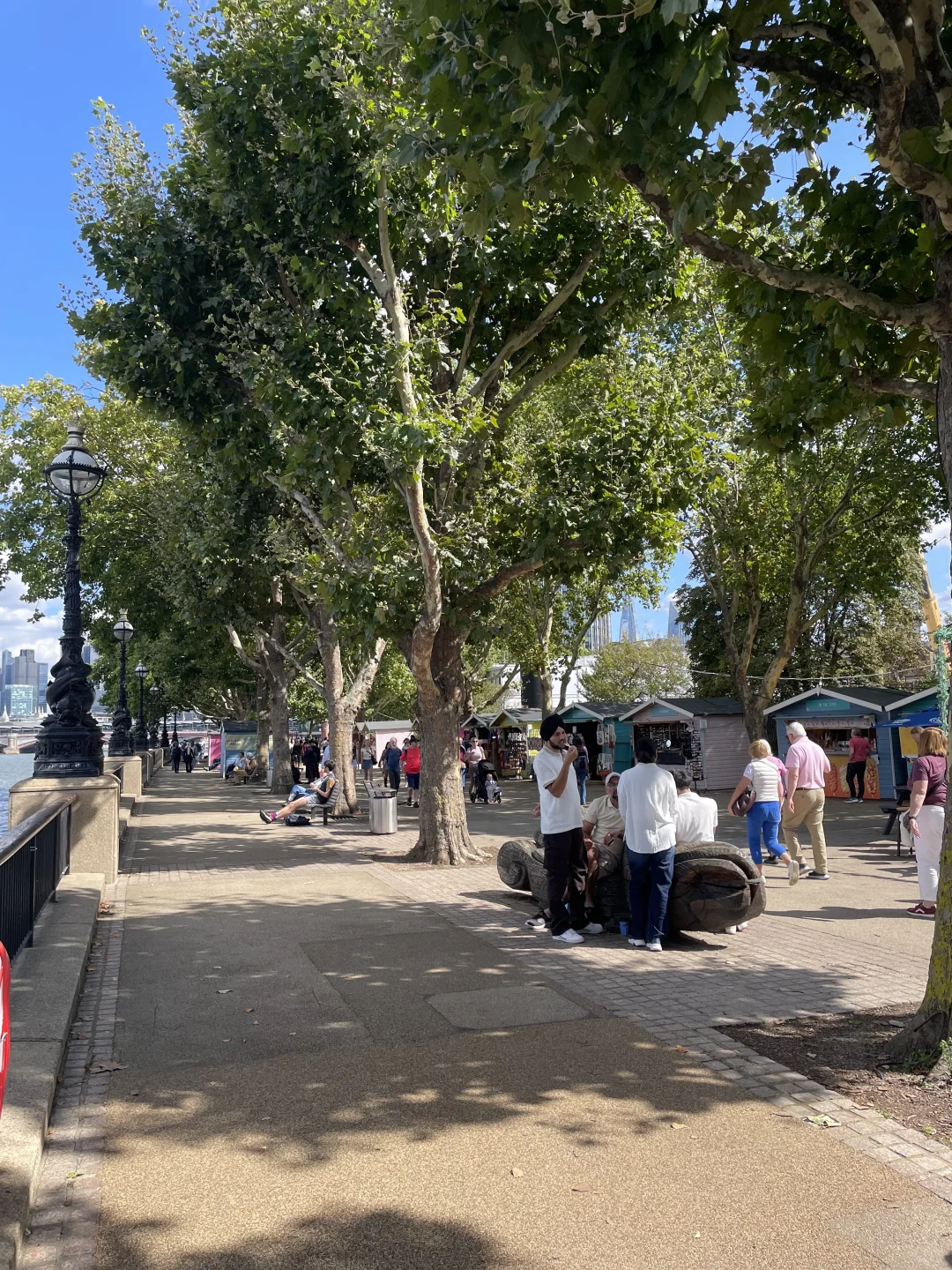 失业焦虑是真的，不上班好爽也是真的