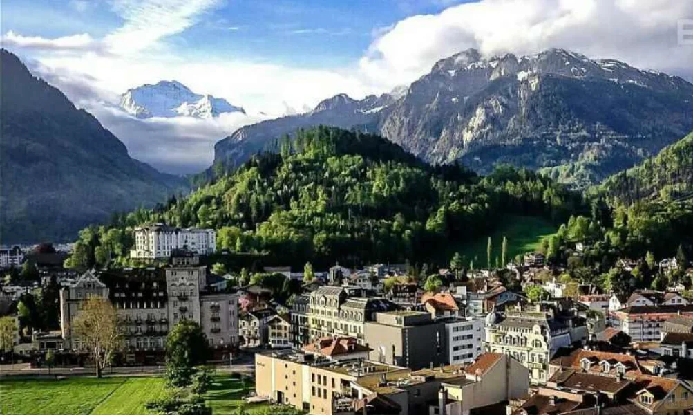 国外静心旅游地，看看书、吹吹风也好