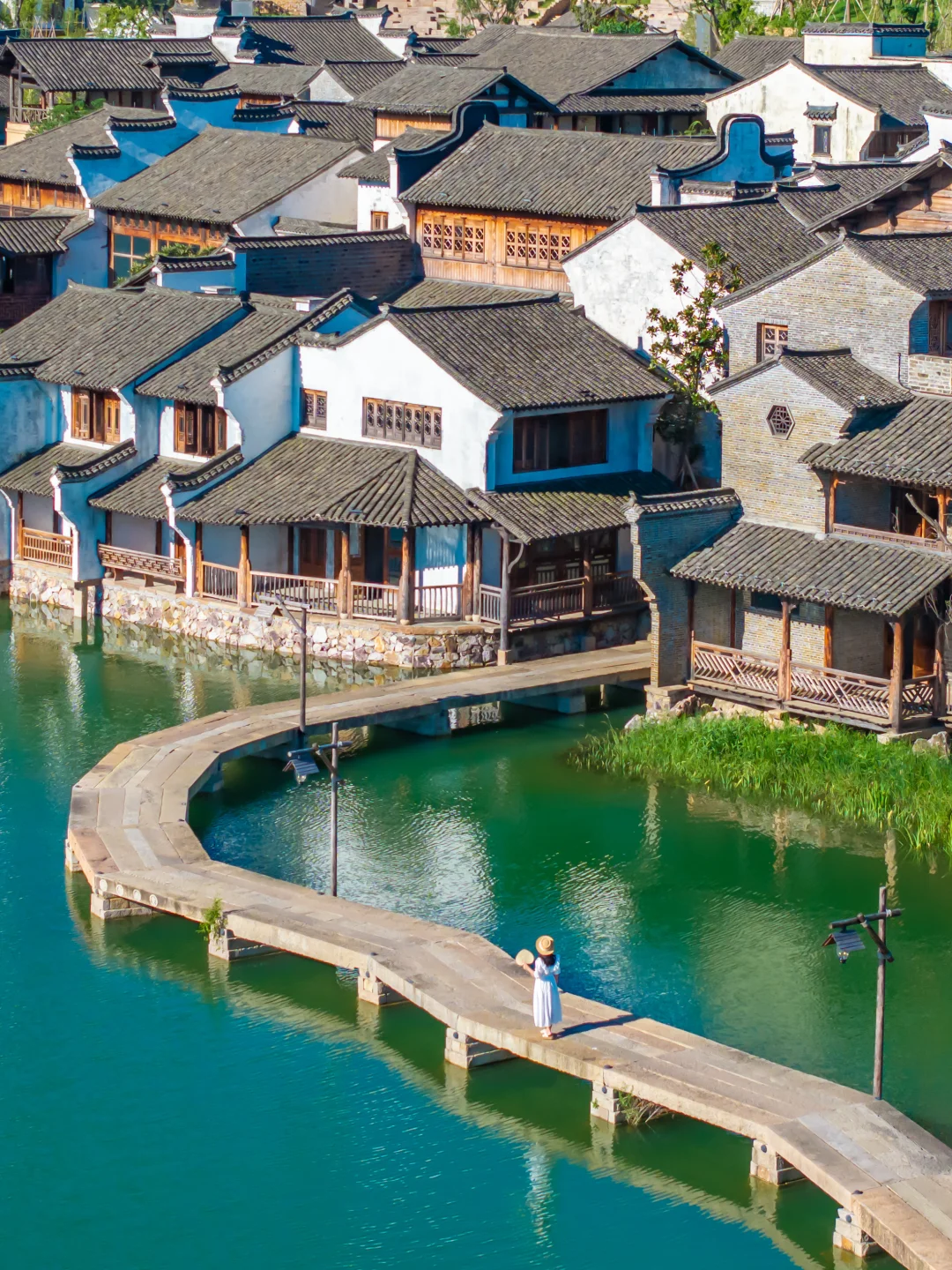 今年为止,我带娃去过最惊喜旅游小镇出现了