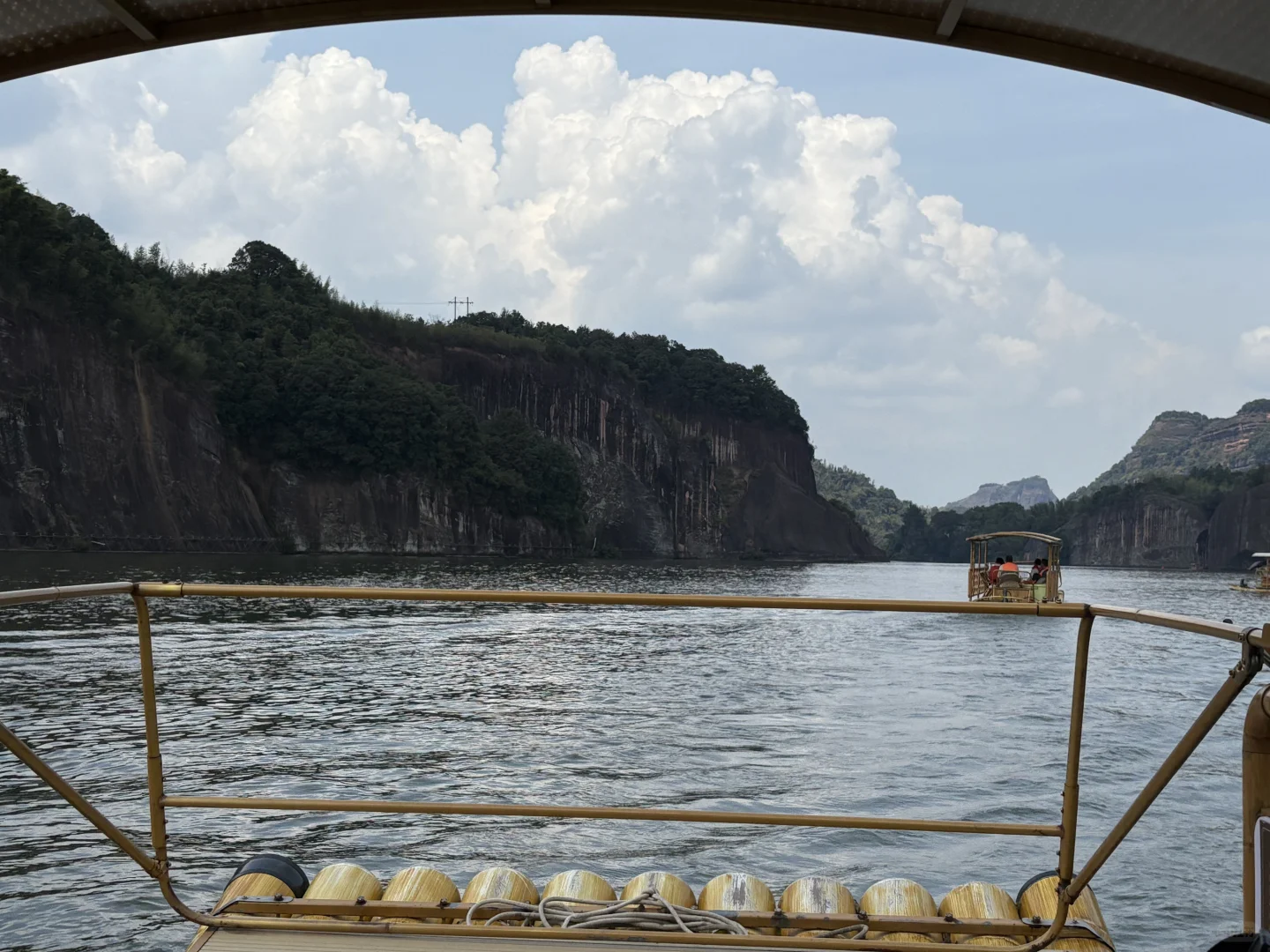 竹筏！郴州九龙水寨必玩项目（附攻略）