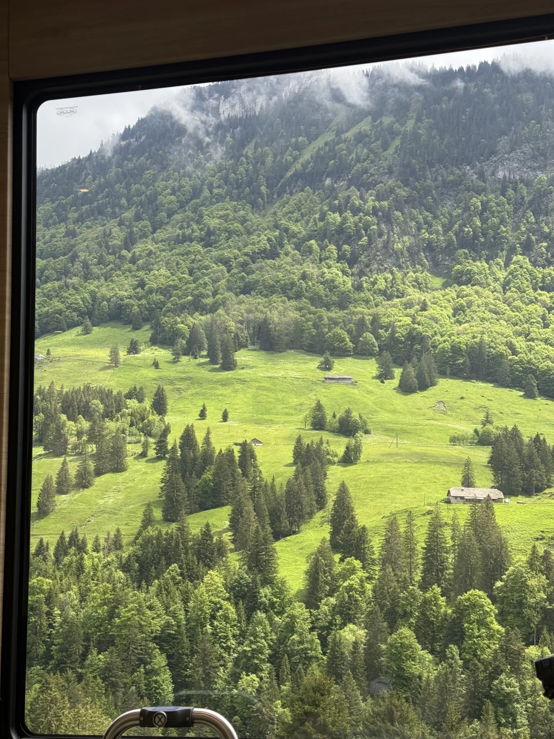 普通小夫妻法瑞游7天总费用