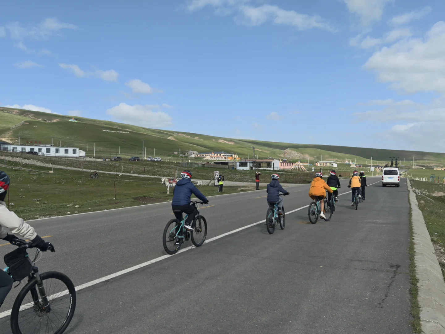 如题:想走遍所有的最美自驾路线。