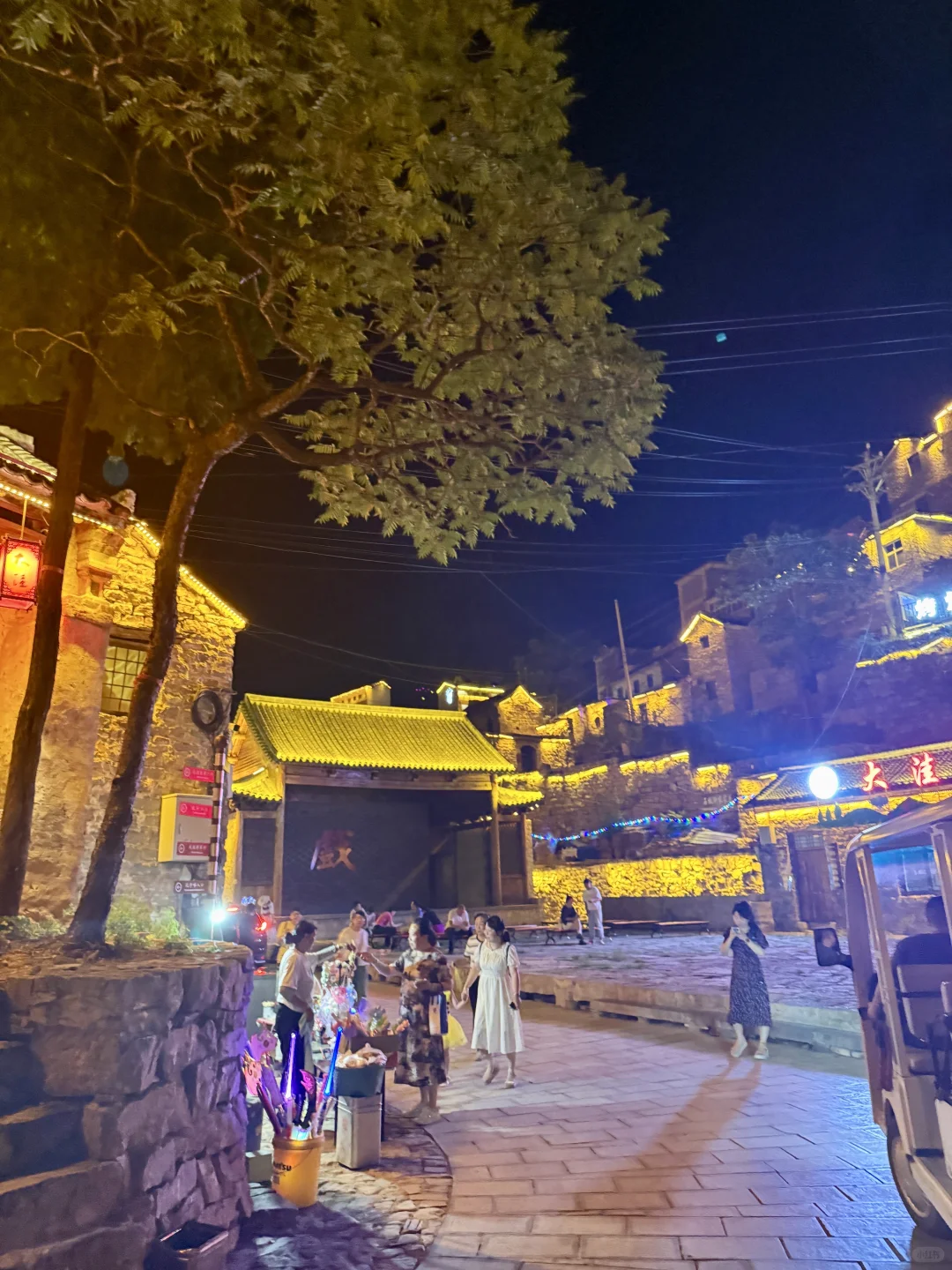 邯郸周边游｜大洼村夜景美到像丽江！