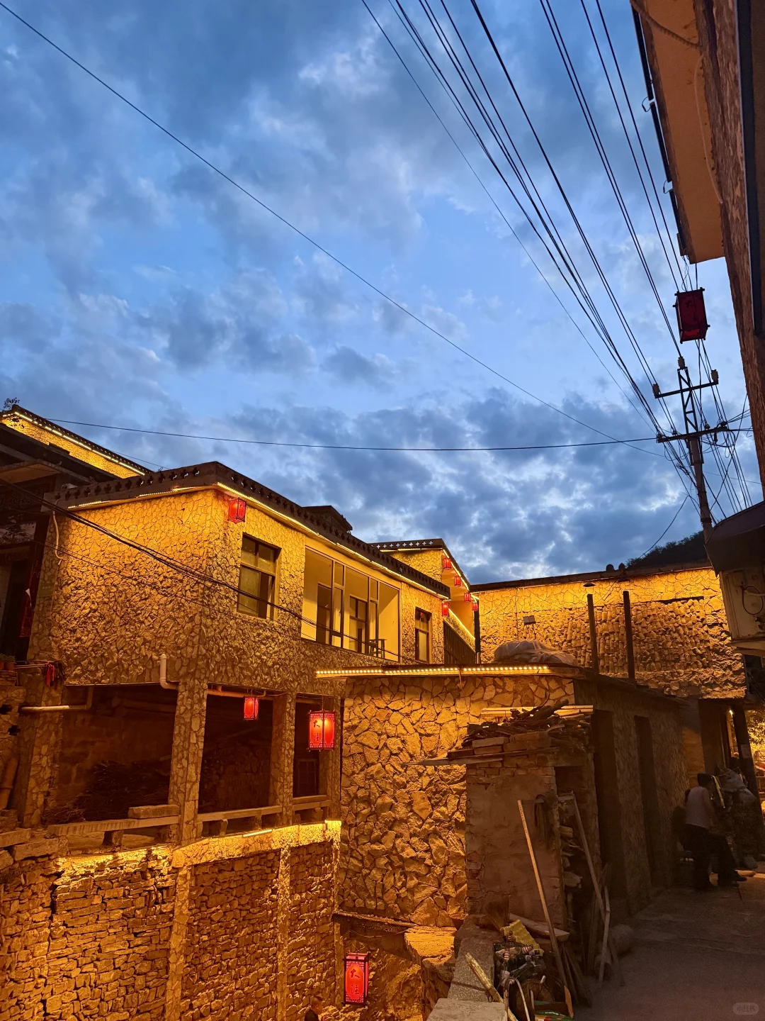 邯郸周边游｜大洼村夜景美到像丽江！