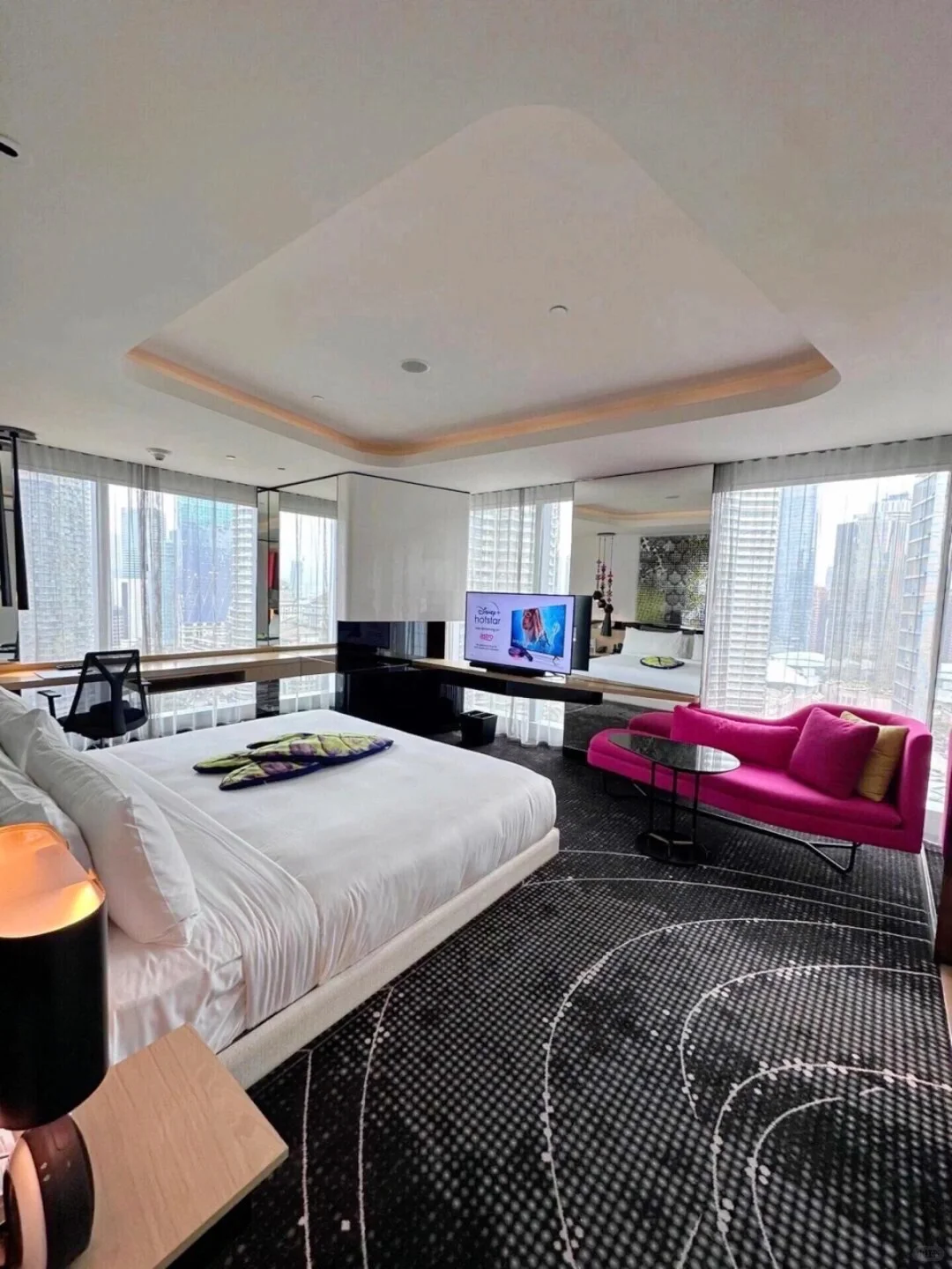 暑假还有人去吉隆坡吗？半价转吉隆坡W酒店❗️