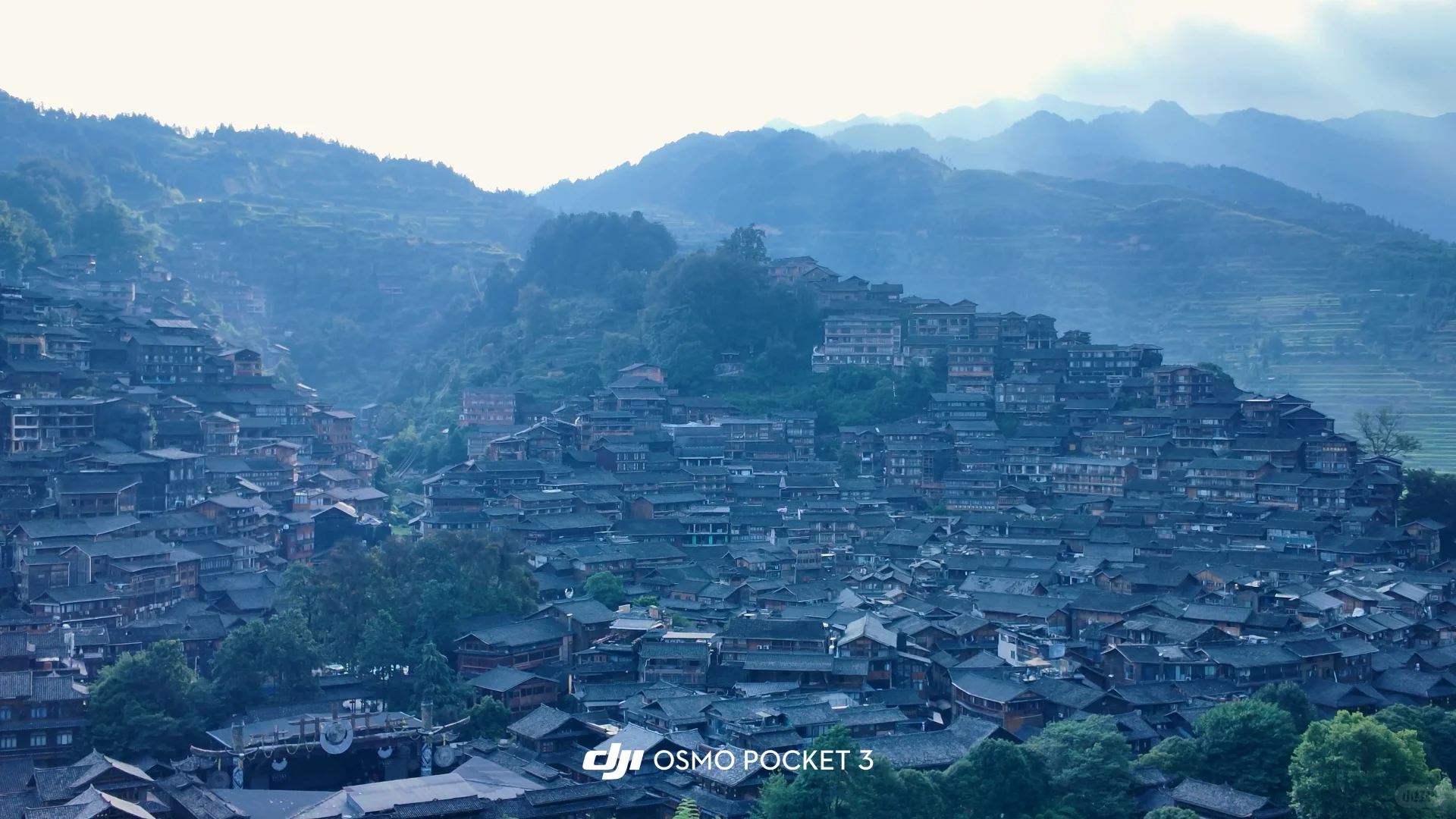 贵州（3天2晚极速版）贵阳-小七孔-千户苗寨