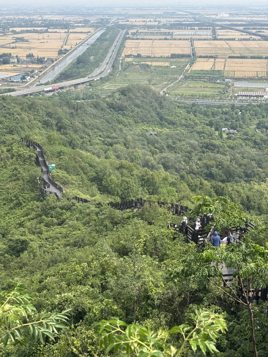 为什么要去登山？因为山在那里⛰️