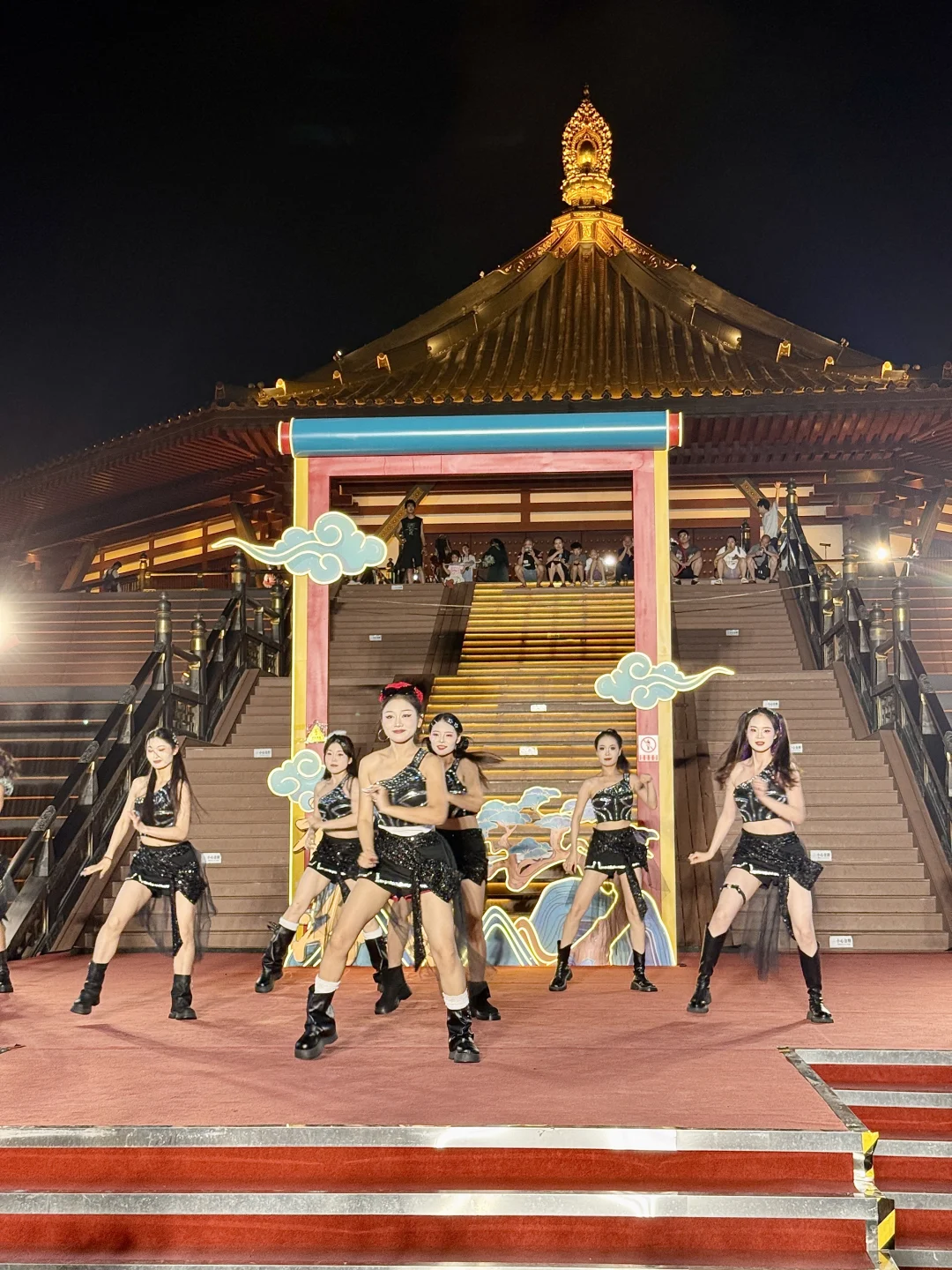 洛阳果然是大城市。。。见世面了！！