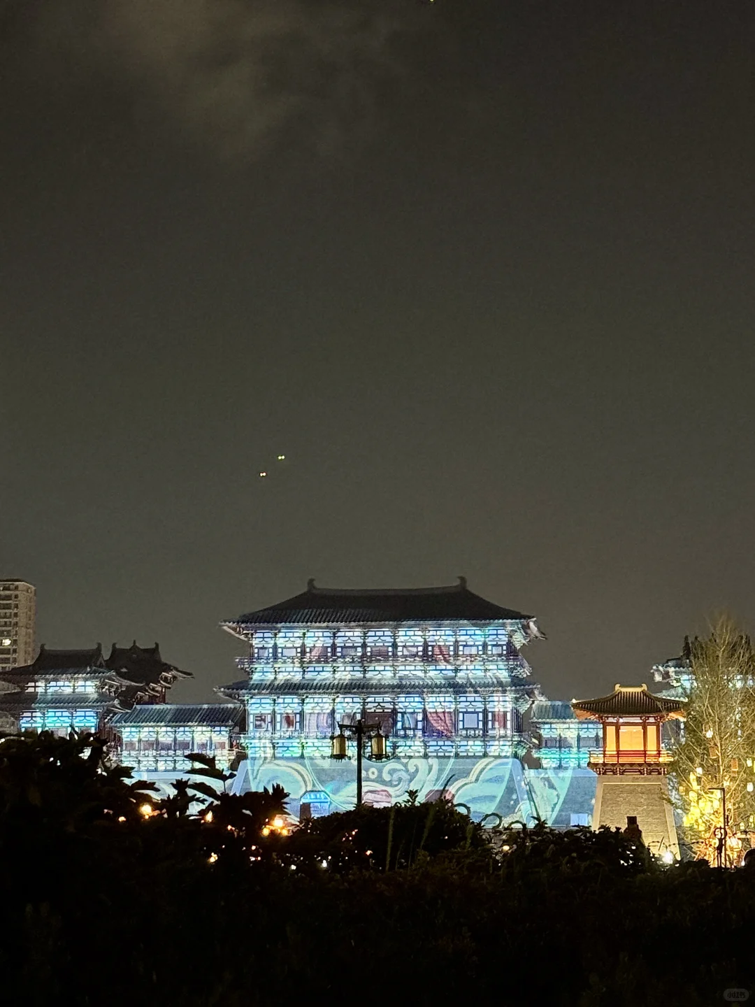 洛阳果然是大城市。。。见世面了！！