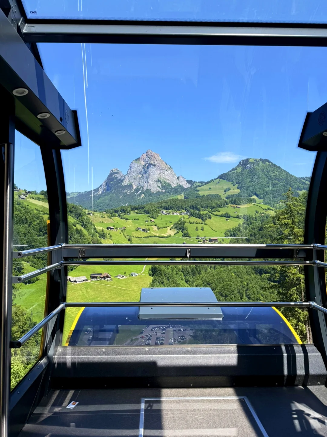 闯入阿尔卑斯山的神秘仙境——瑞士Stoos