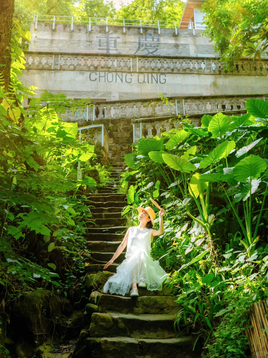 重庆这个没人的古村庄……比洪崖洞好玩100倍!