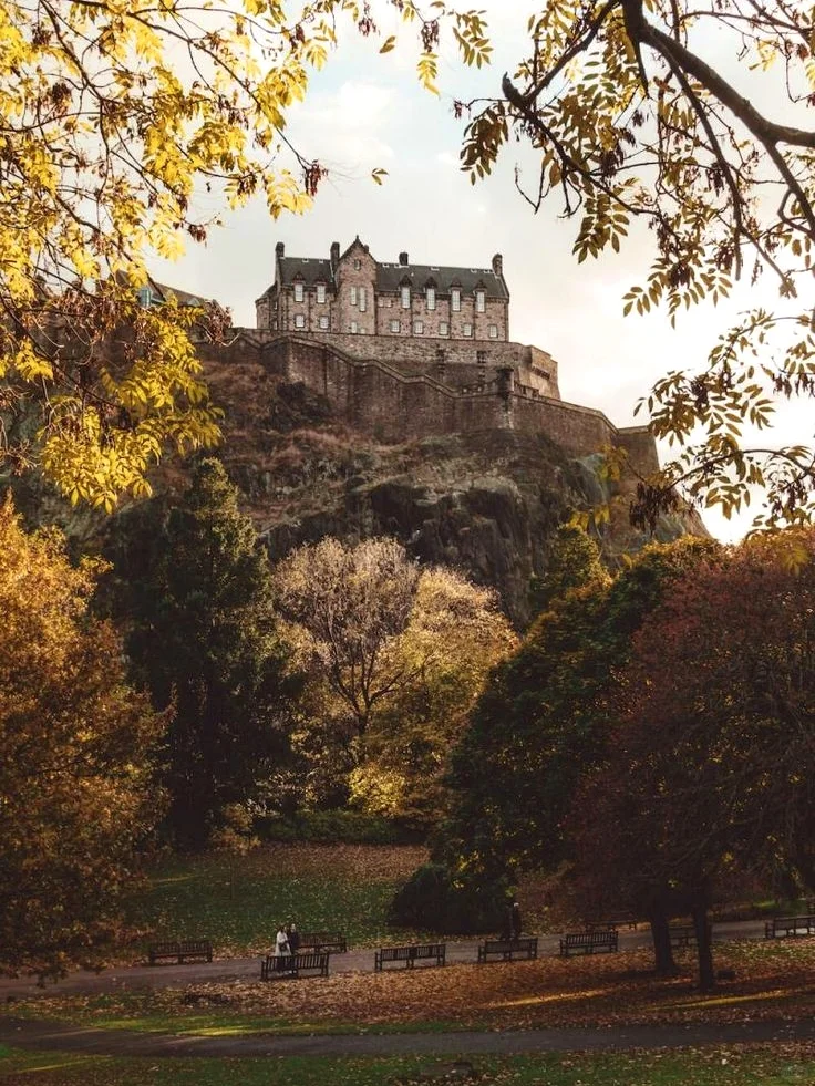 去了爱丁堡才发现英国还有比伦敦更美的地方
