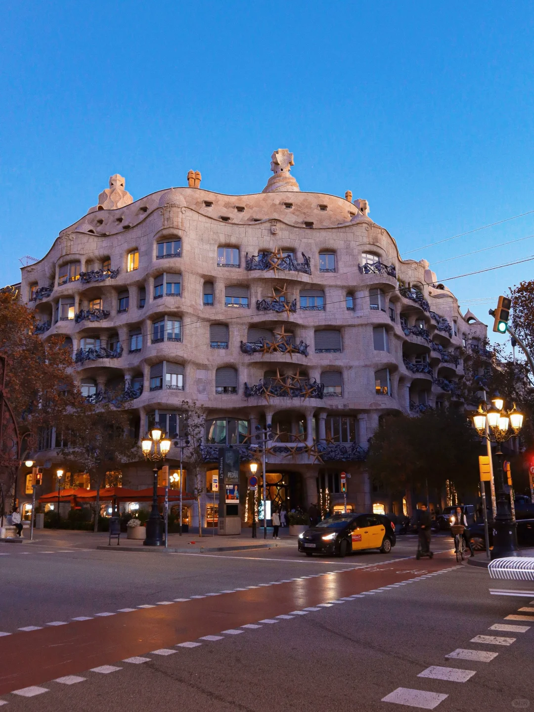 🇪🇸到巴塞罗那旅行，跟着这18张照片走就行！