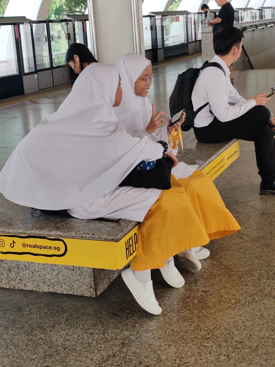 free translate免费国外朋友旅游当翻译