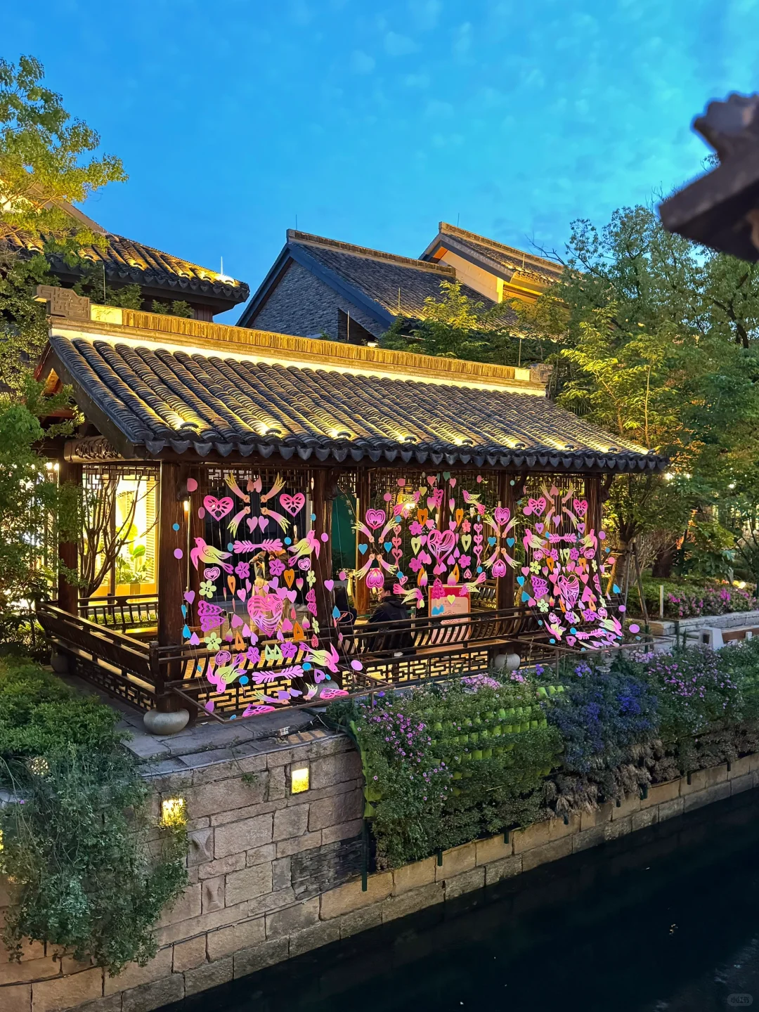 这个春天，总要在上海来一趟…