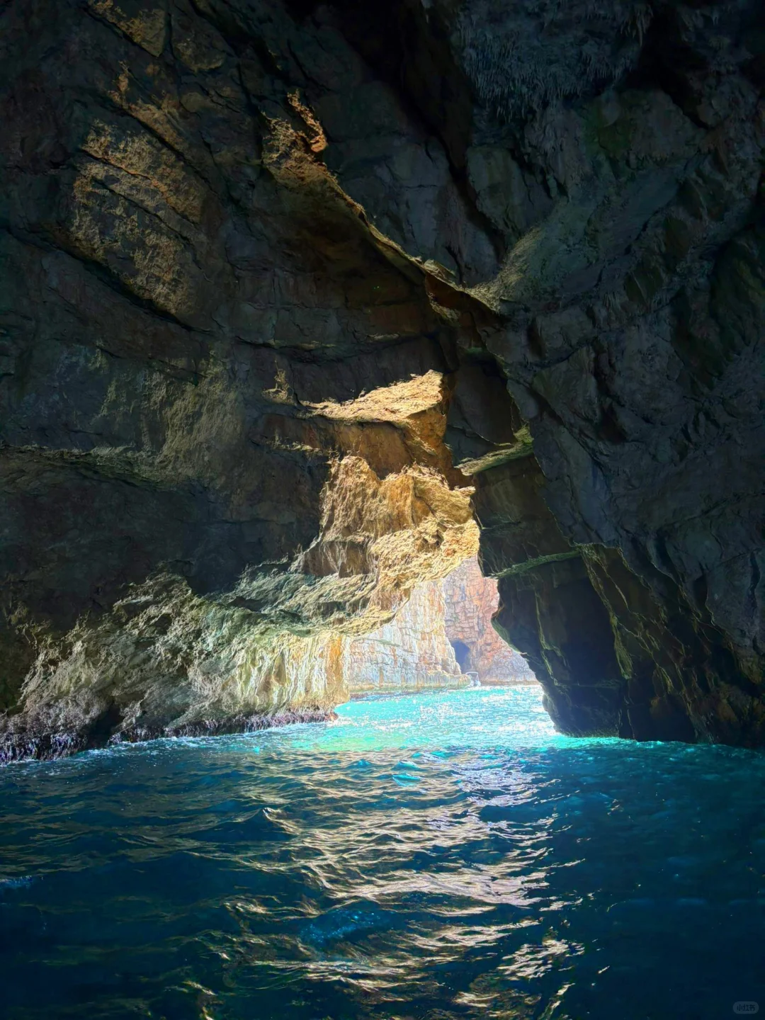 扎金索斯｜地中海蓝宝石，希腊的果冻海