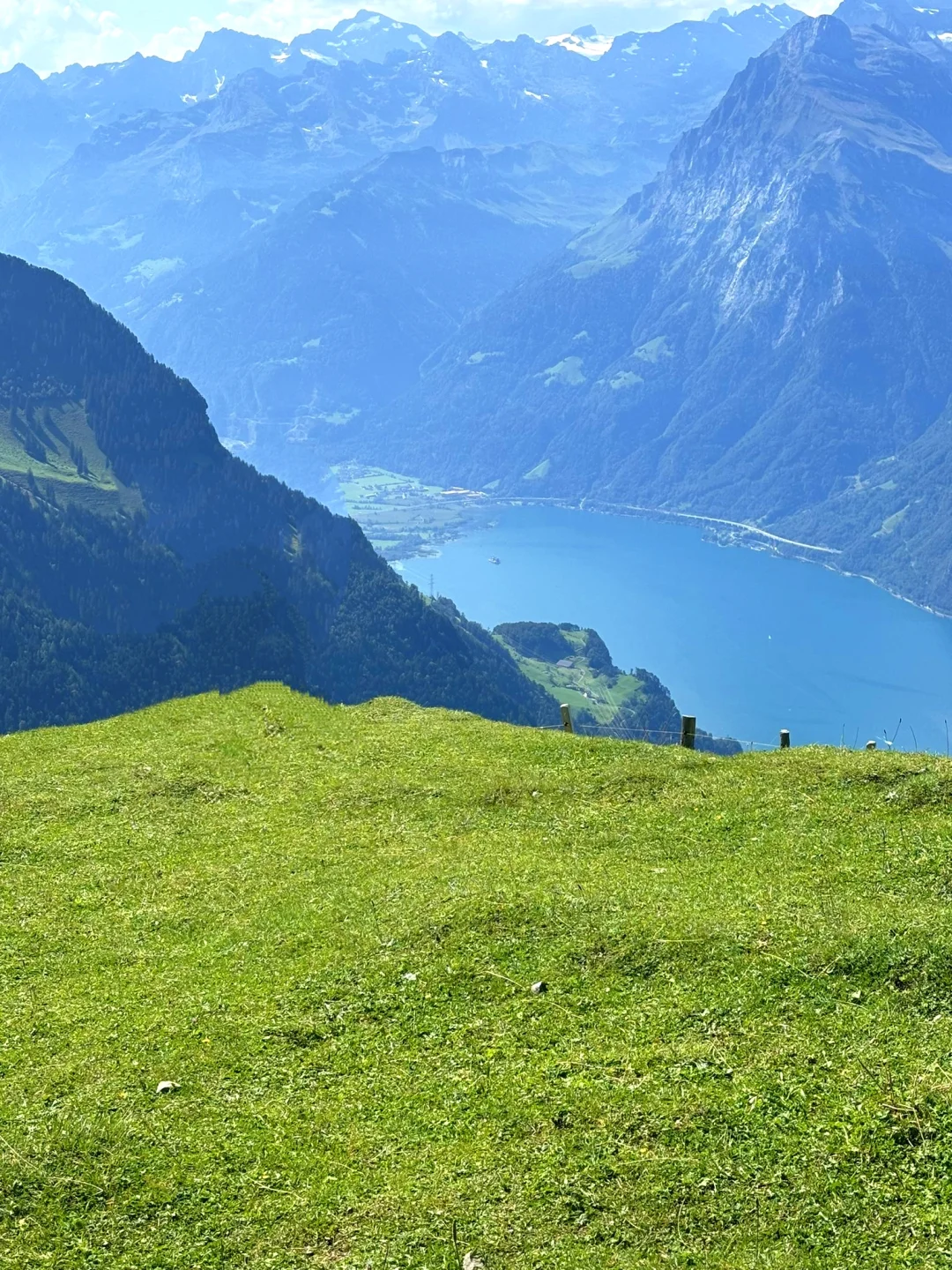 闯入阿尔卑斯山的神秘仙境——瑞士Stoos