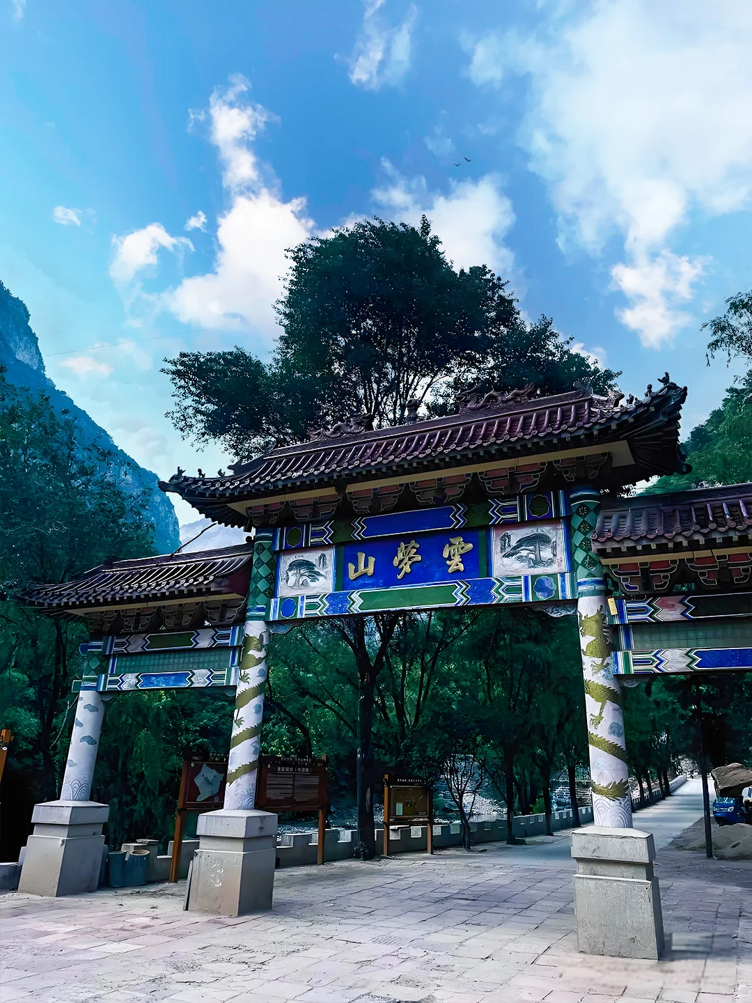 这不是国外，这是河北最惊艳的瀑布