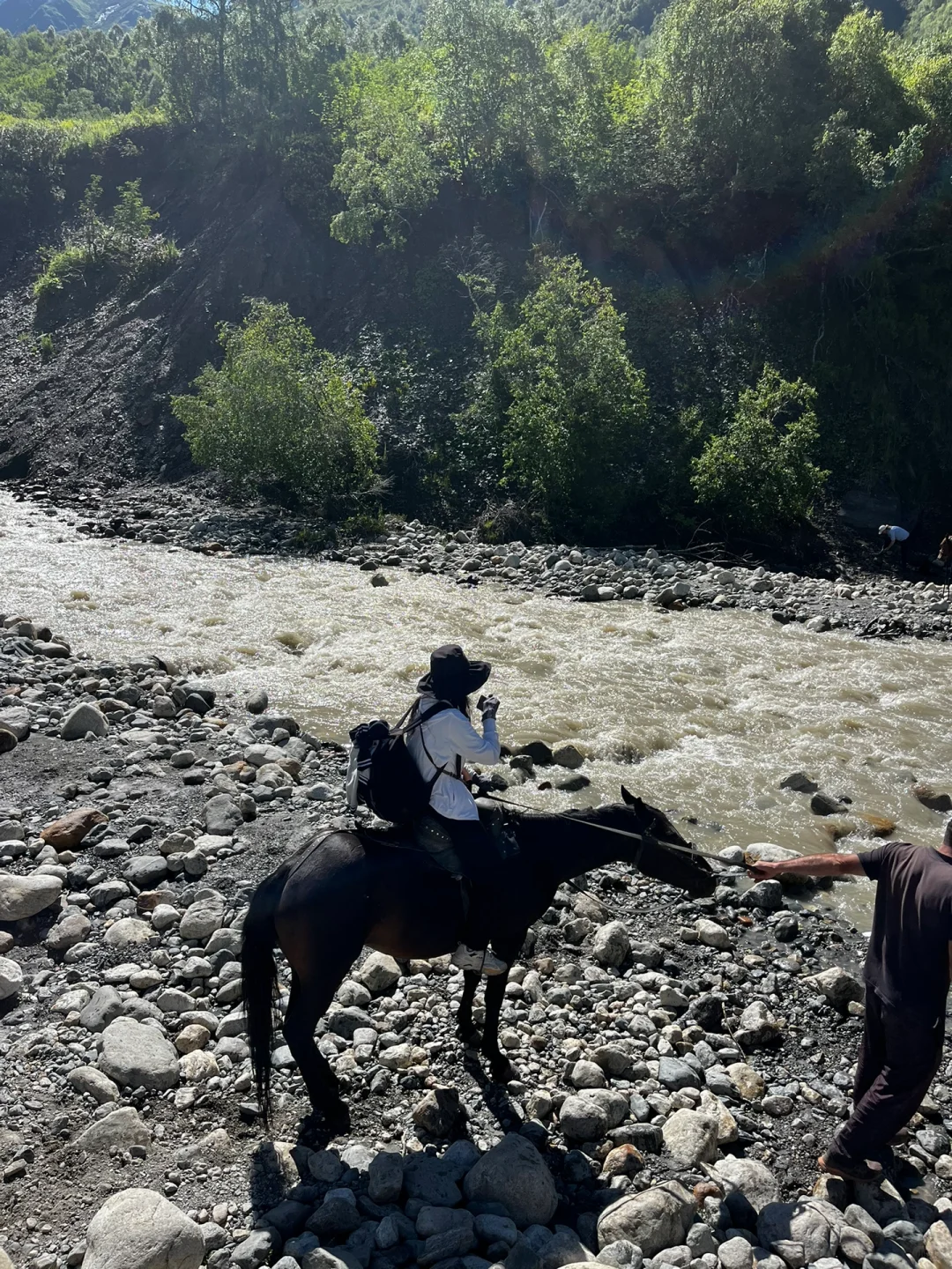 梅斯蒂亚|一个女生格鲁吉亚4300元20天旅行