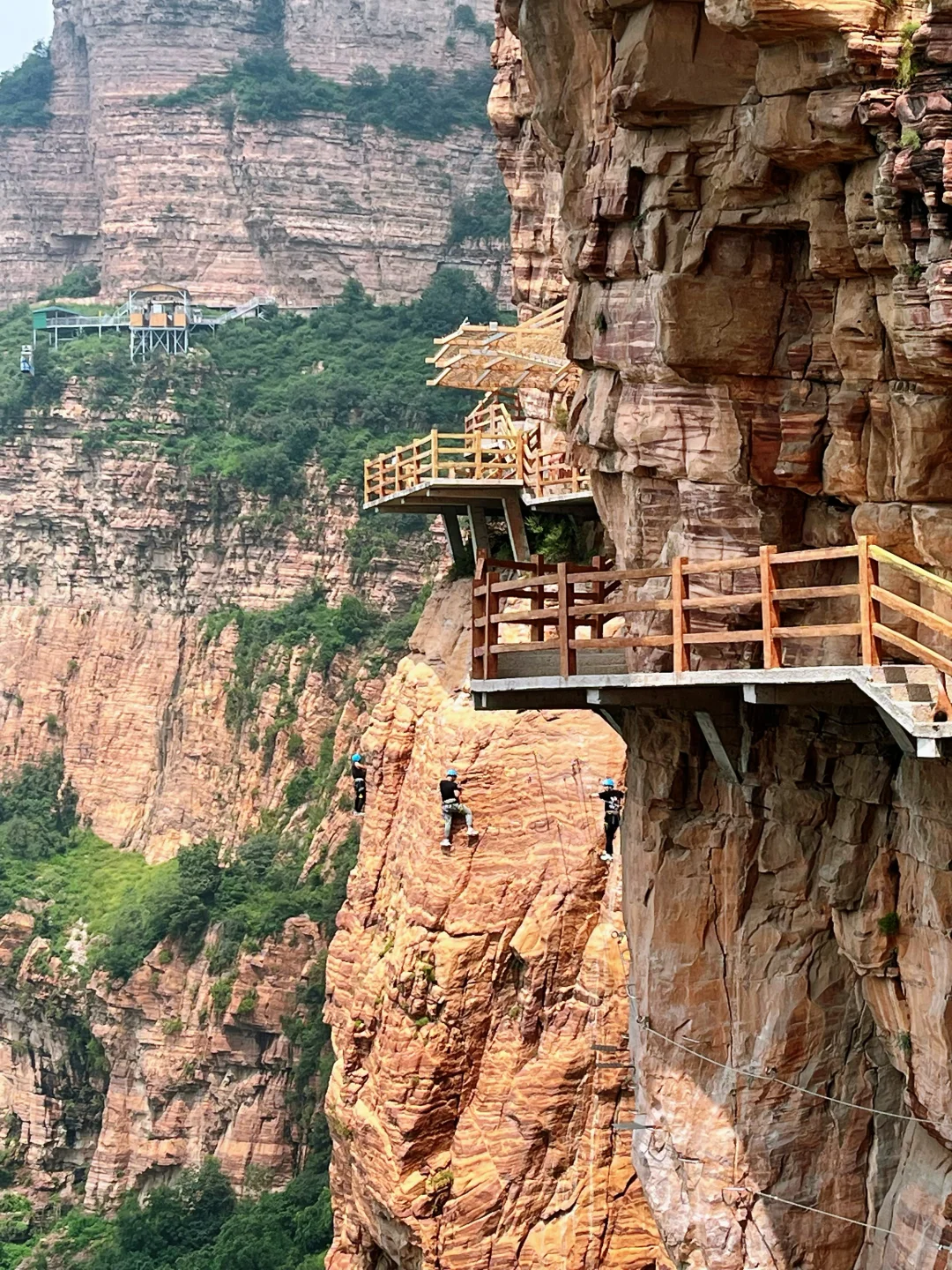 邯郸旅行：东太行山，看别人玩飞拉达好刺激！！