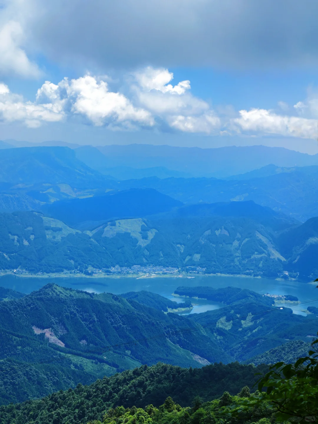 成都出发｜挑战每周出去玩（20/100）📍瓦屋山