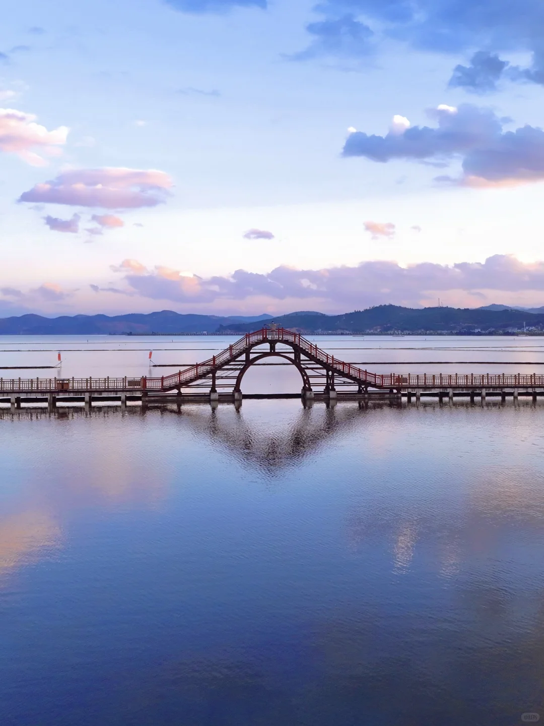 “推荐一个适合国庆旅行的冷门小城吧”