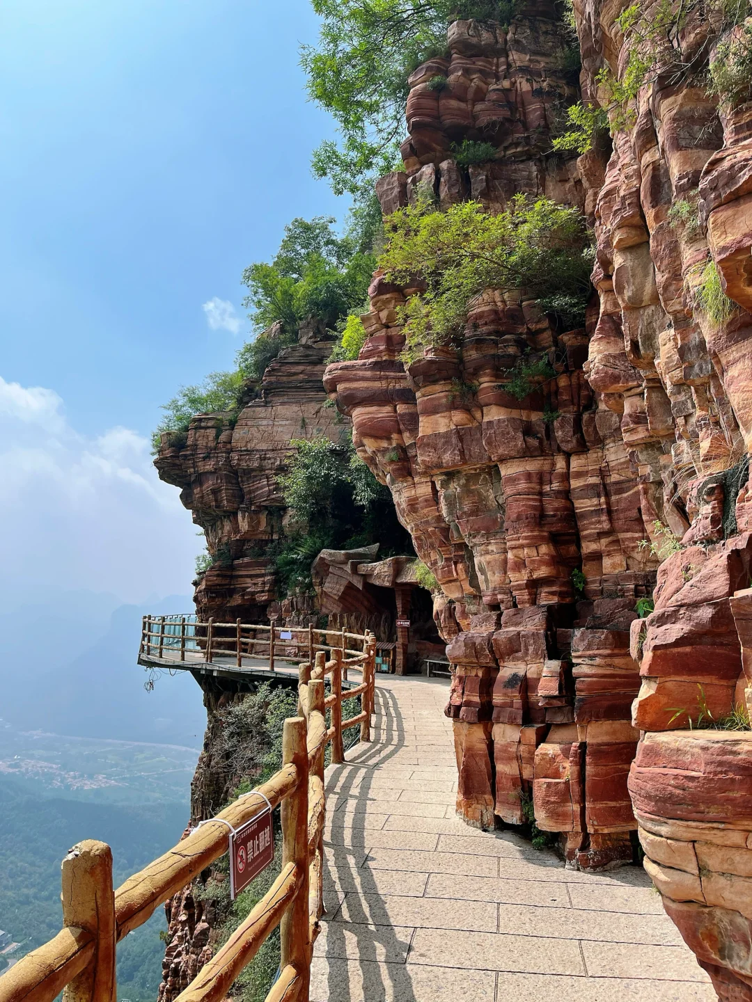 邯郸旅行：东太行山，包场爬山，绝美丹霞地貌