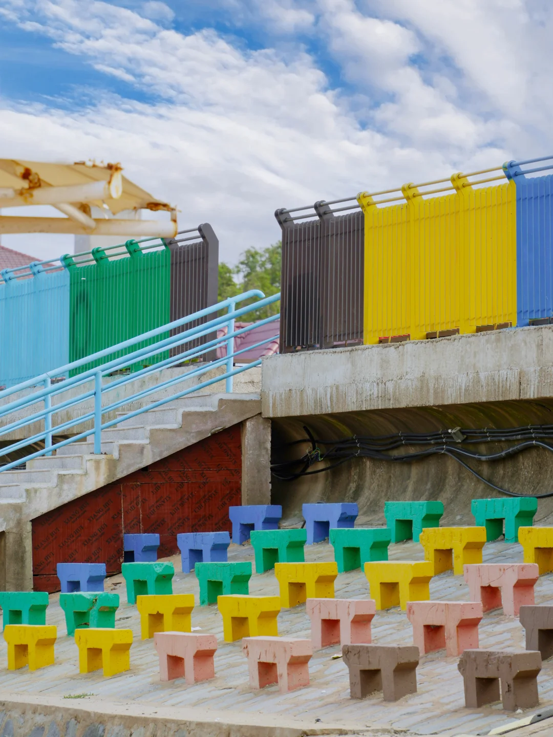 今年为止,去过最惊喜的海边小城出现了…