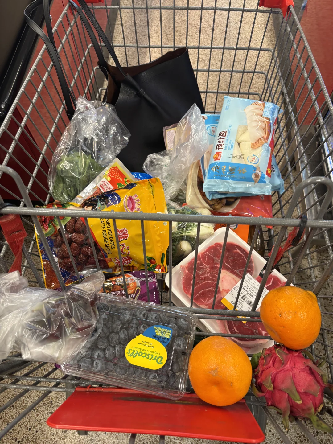 🇺🇸美国真的是一个收入高，消费低的国家