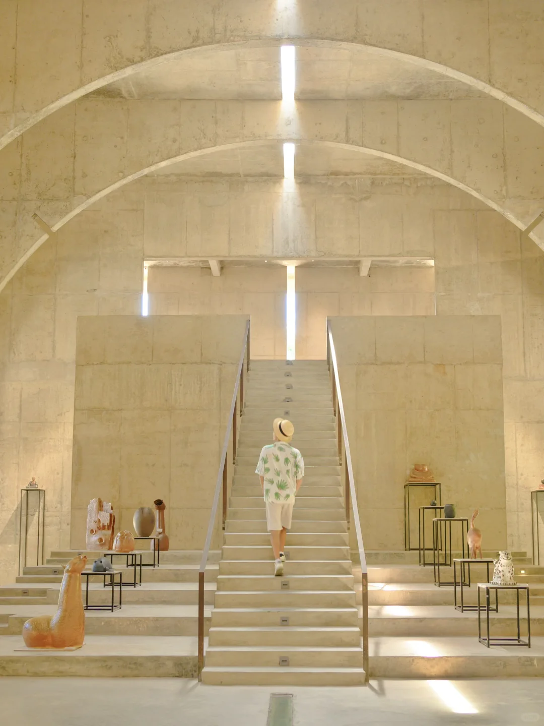 “推荐一个适合国庆旅行的冷门小城吧”