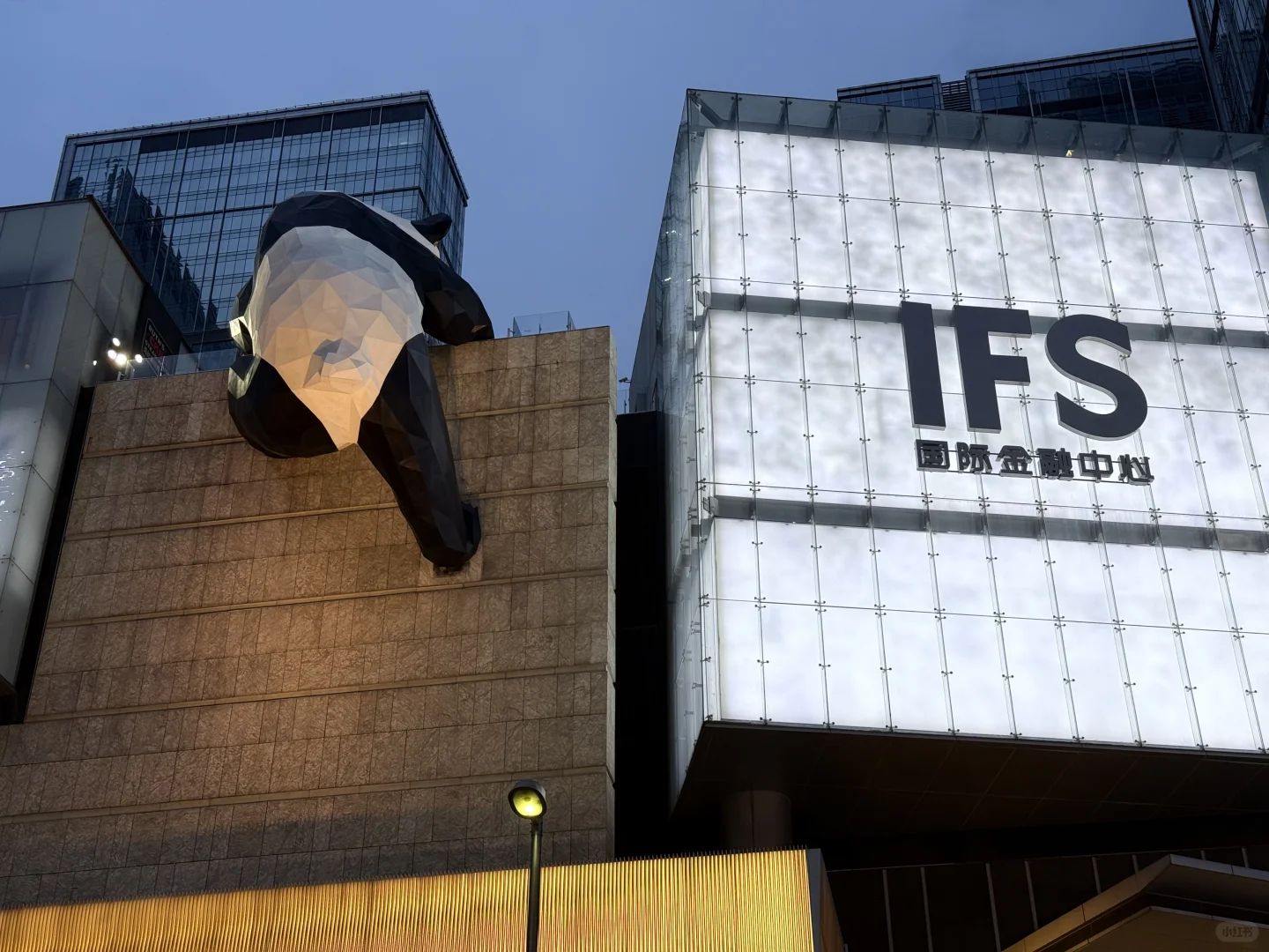 九寨沟-三星堆-乐山-都江堰-成都旅游攻略